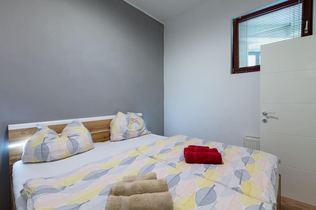 Sunny Renovated Apartment Close To Downtown ウィーン エクステリア 写真
