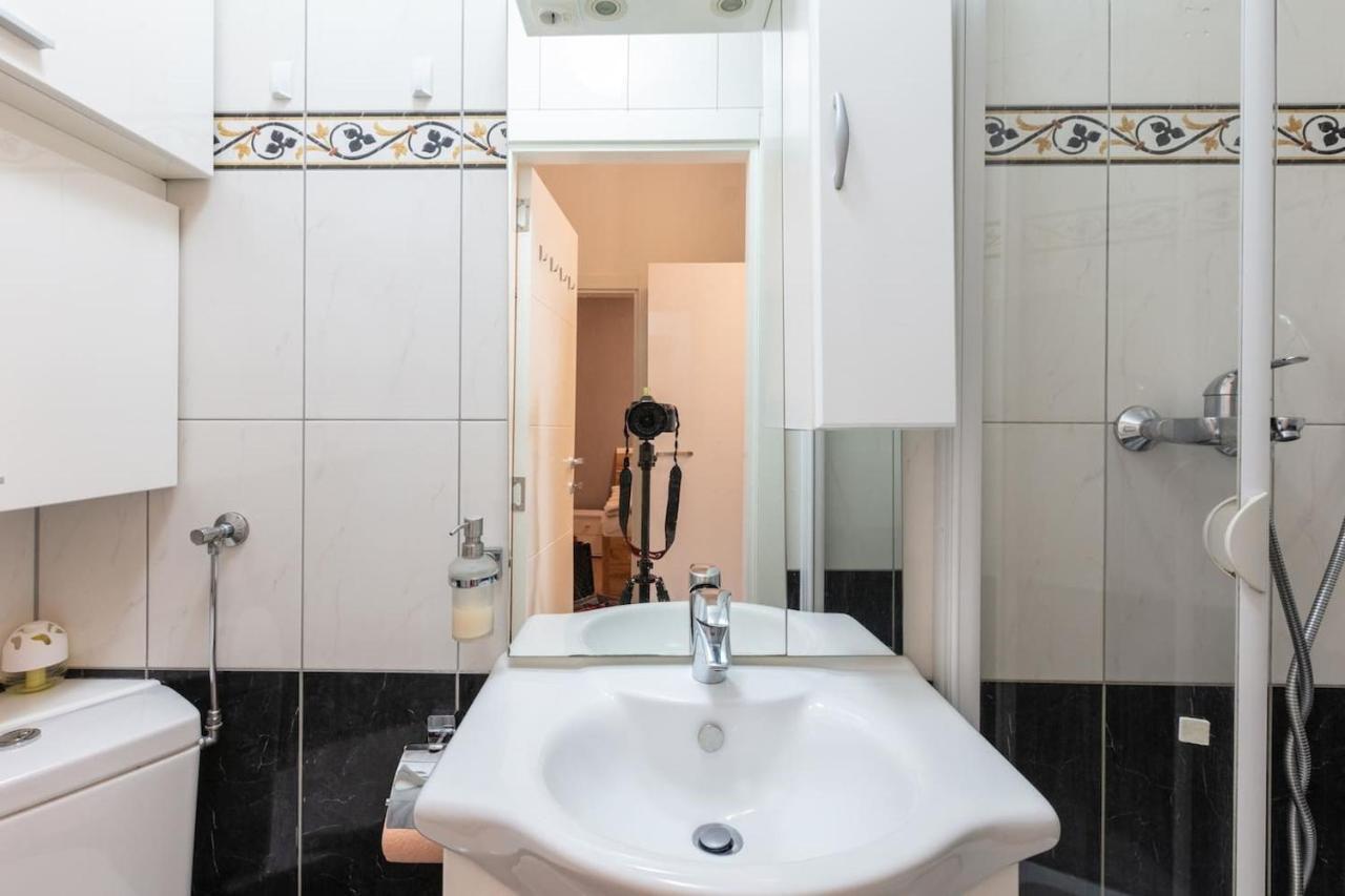 Sunny Renovated Apartment Close To Downtown ウィーン エクステリア 写真