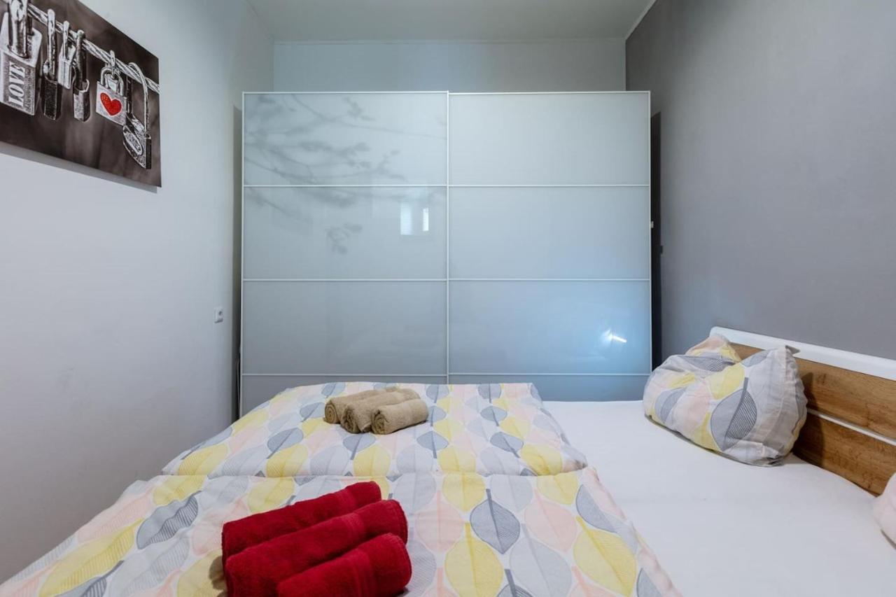 Sunny Renovated Apartment Close To Downtown ウィーン エクステリア 写真